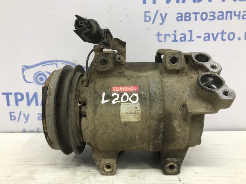 Компрессор кондиционера Mitsubishi L200 2006-2015 KB 2.5 дизель 4D56U MN123626 Б/У