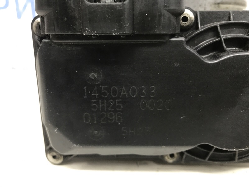 Заслонка дроссельная L200 2006-2015 KB 2.5 дизель 4D56U