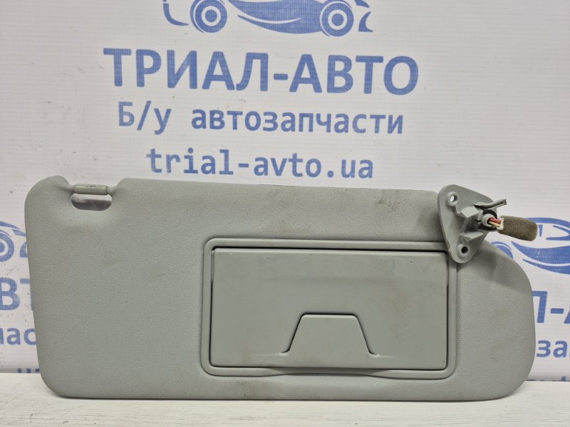 Козырек солнцезащитный правый Mitsubishi Outlander 2007-2012 XL 2.2 diesel 4N14 7620A068HA Б/У