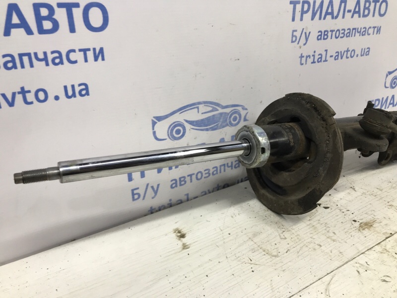 Амортизатор передний левый Korando 2010-2019 C200 2.0 diesel D20DTF