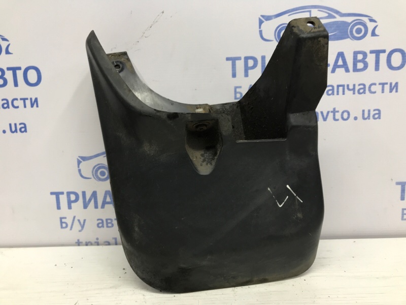 Брызговик передний левый Mitsubishi L200 2006-2015 KB 2.5 дизель 4D56U MN117447 Б/У