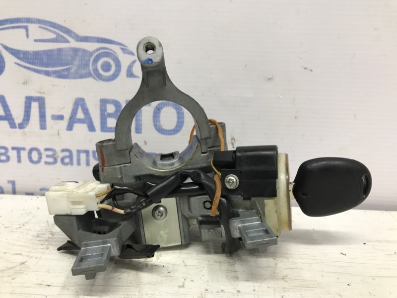 Замок зажигания Mitsubishi L200 KB 2.5 дизель 4D56U Замок зажигания Mitsubishi L200 KB 2.5 дизель 4D56U