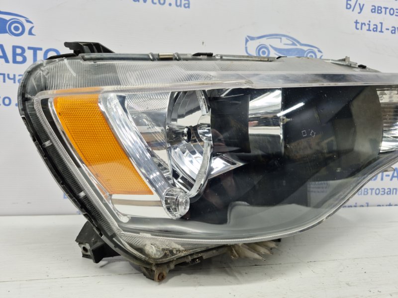 Фара правая галоген Mitsubishi Outlander XL 2.2 diesel 4N14