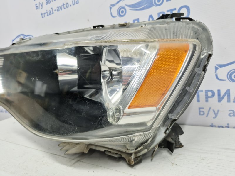 Фара левая галоген Mitsubishi Outlander XL 2.2 diesel 4N14