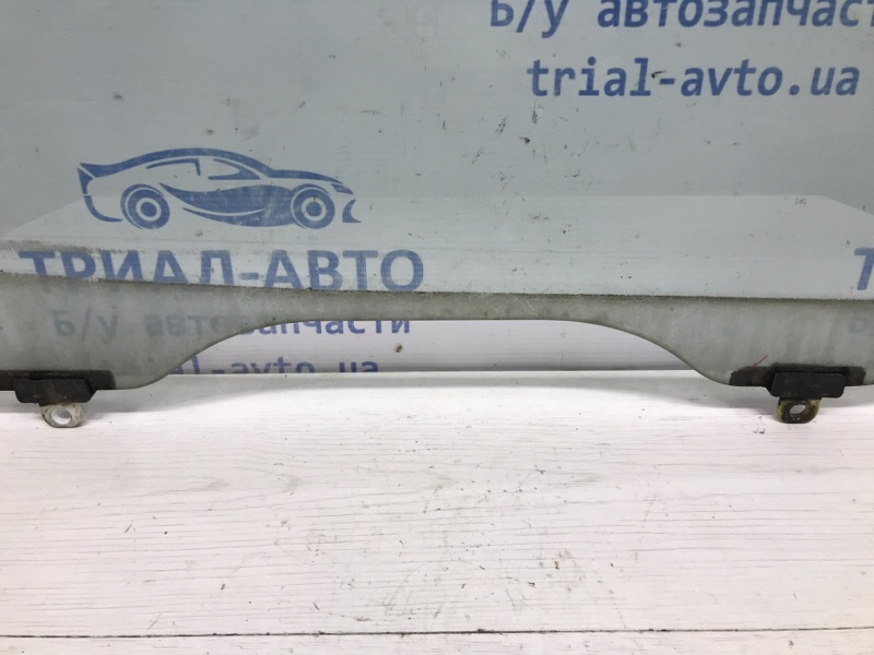 Стекло двери переднее правое L200 2006-2015 KB 2.5 дизель 4D56U Стекло двери переднее правое L200 2006-2015 KB 2.5 дизель 4D56U