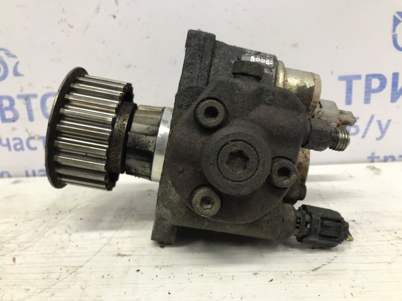 ТНВД Mitsubishi L200 KB 2.5 дизель 4D56U ТНВД Mitsubishi L200 KB 2.5 дизель 4D56U