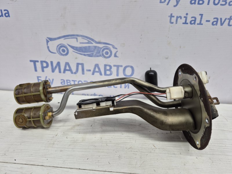 Датчик уровня топлива в бак Mitsubishi L200 KB 2.5 дизель 4D56U Датчик уровня топлива в бак Mitsubishi L200 KB 2.5 дизель 4D56U