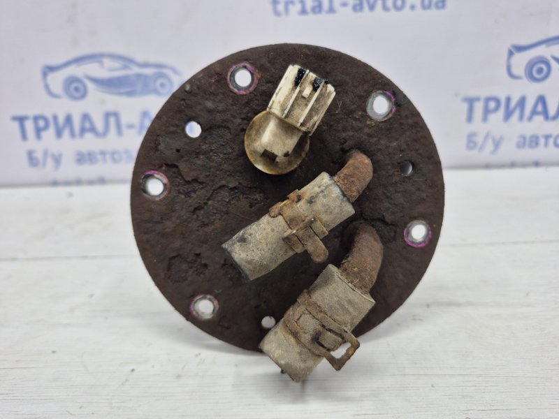 Датчик уровня топлива в бак L200 2006-2015 KB 2.5 дизель 4D56U Датчик уровня топлива в бак L200 2006-2015 KB 2.5 дизель 4D56U