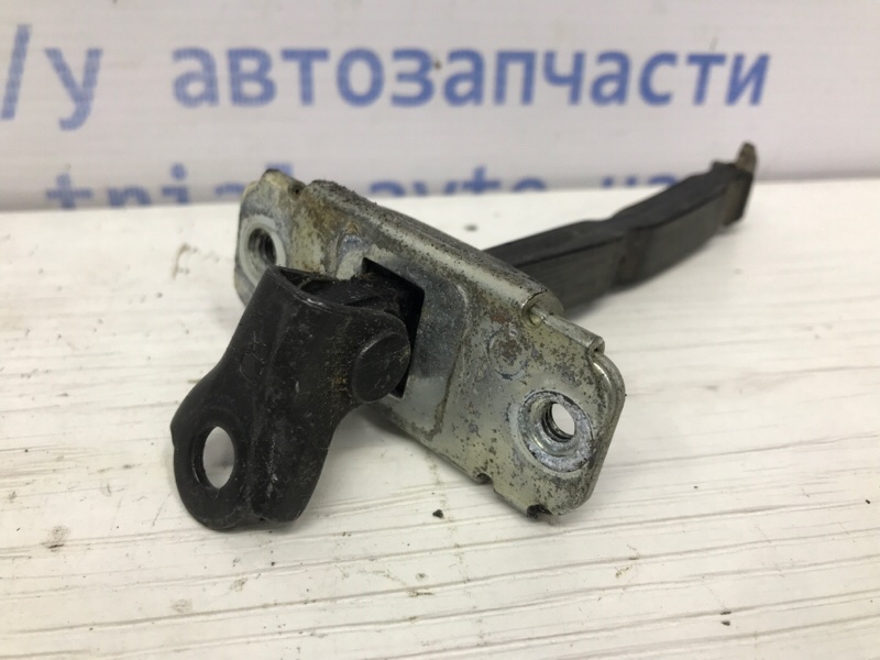 Ограничитель двери задний правый I30 2011-2017 GD 1.6 diesel D4FB