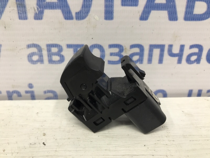 Кнопка стеклоподъемника Mitsubishi Outlander 2012-2021 GF 2.2 diesel 4N14 8608A242 Б/У