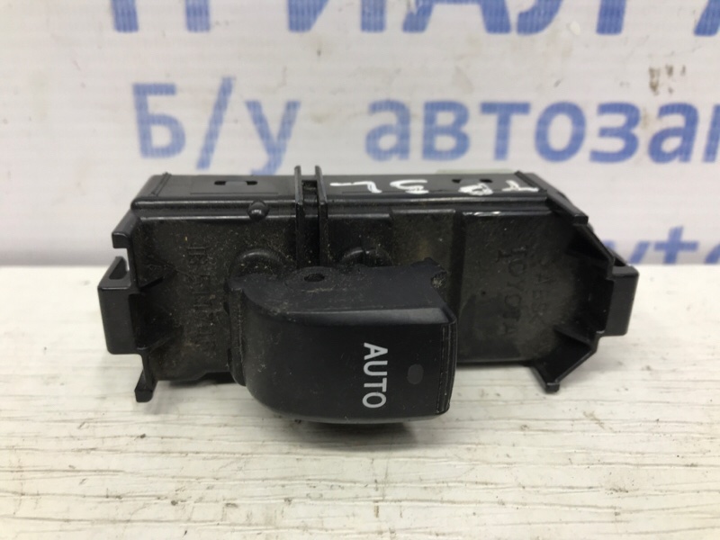 Кнопка стеклоподъемника Prado 2002-2009 J120 3.0 Diesel 1KDFTV