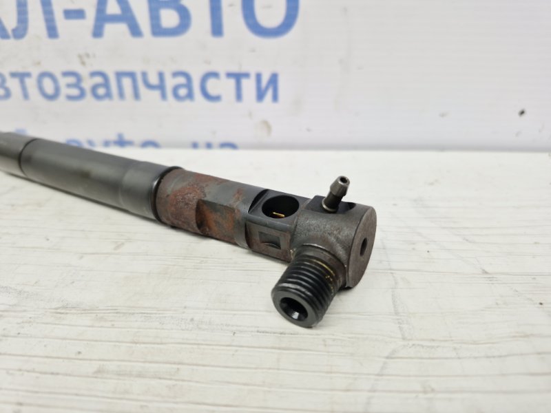 Форсунка топливная SsangYong Korando DJ 2.0 diesel D20DTF Форсунка топливная SsangYong Korando DJ 2.0 diesel D20DTF