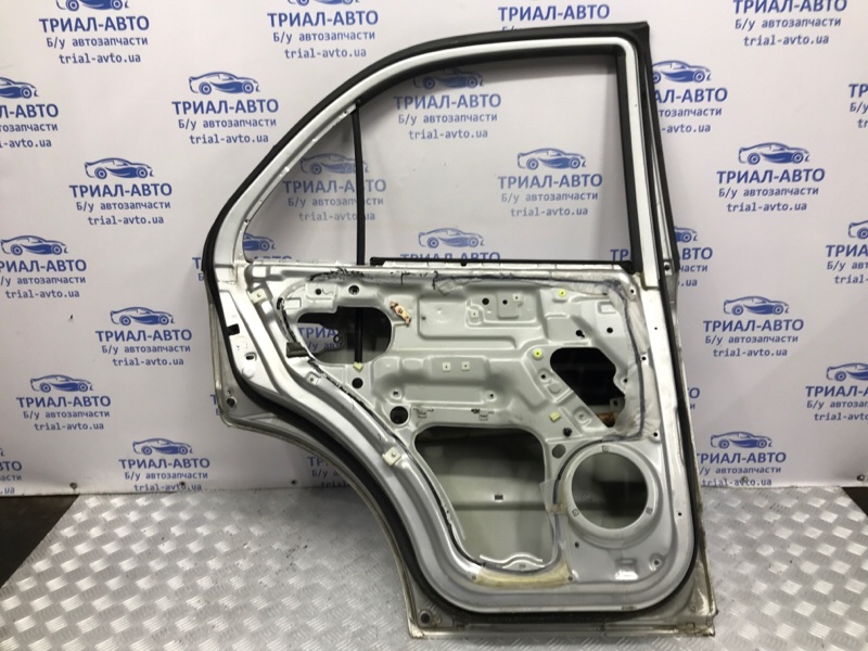 Дверь задняя левая Sorento 2002-2011 BL 2.5 diesel D4CB Дверь задняя левая Sorento 2002-2011 BL 2.5 diesel D4CB