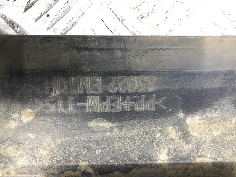 Бампер задний Tiida 2004-2011 C11 1.6 Бензин HR16 Бампер задний Tiida 2004-2011 C11 1.6 Бензин HR16