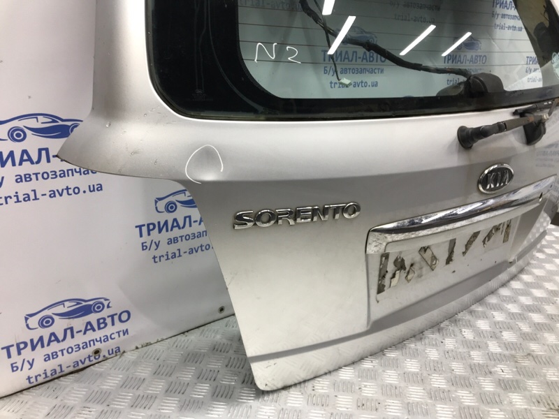 Крышка багажника Kia Sorento BL 2.5 diesel D4CB Крышка багажника Kia Sorento BL 2.5 diesel D4CB