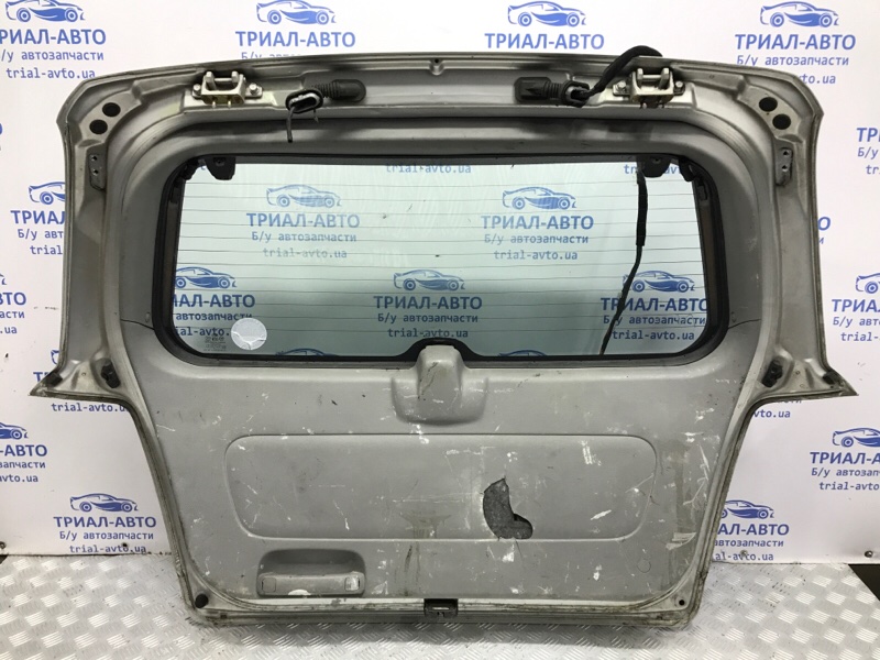 Крышка багажника Sorento 2002-2011 BL 2.5 diesel D4CB Крышка багажника Sorento 2002-2011 BL 2.5 diesel D4CB