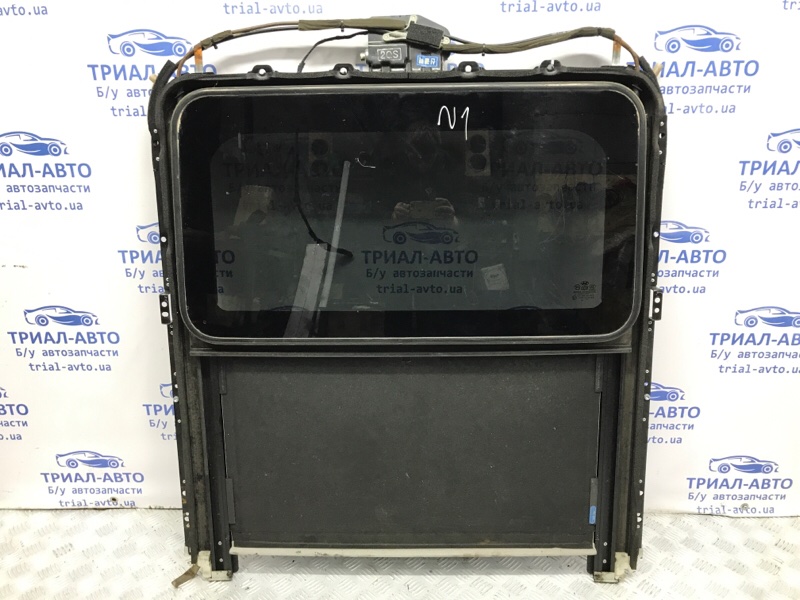 Запчасть люк в сборе Hyundai Tucson 2004-2009 JM 2.0 diesel D4EA 816202E000 Б/У Люк в сборе Hyundai Tucson 2004-2009 JM 2.0 diesel D4EA 816202E000 Б/У