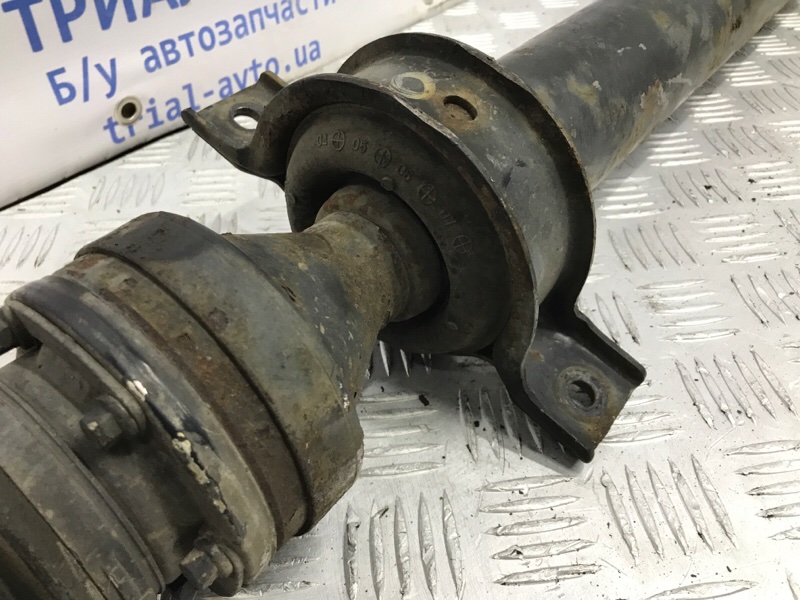 Вал карданный Tucson 2004-2009 JM 2.0 diesel D4EA