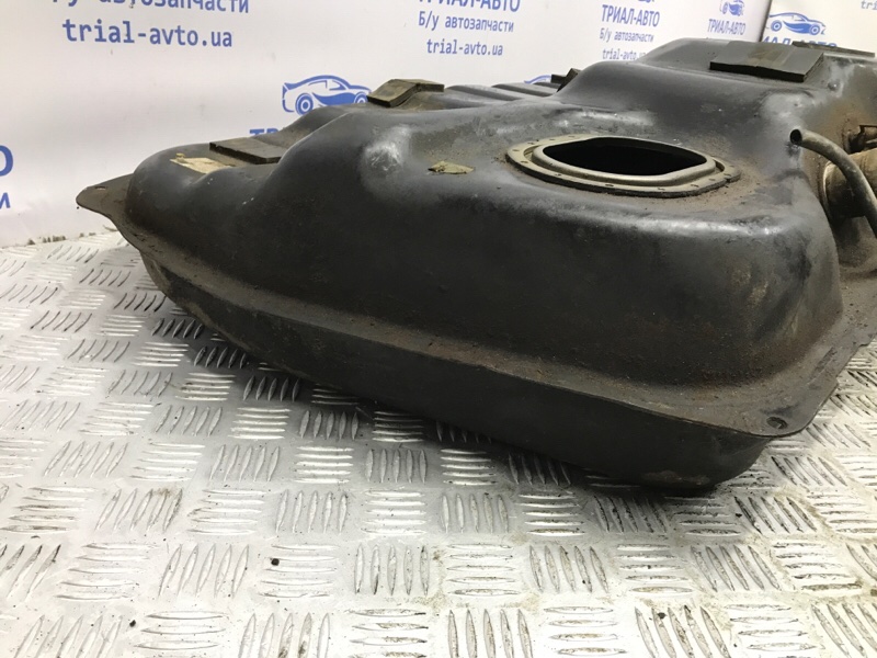 Бак топливный металлический Tucson 2004-2009 JM 2.0 diesel D4EA