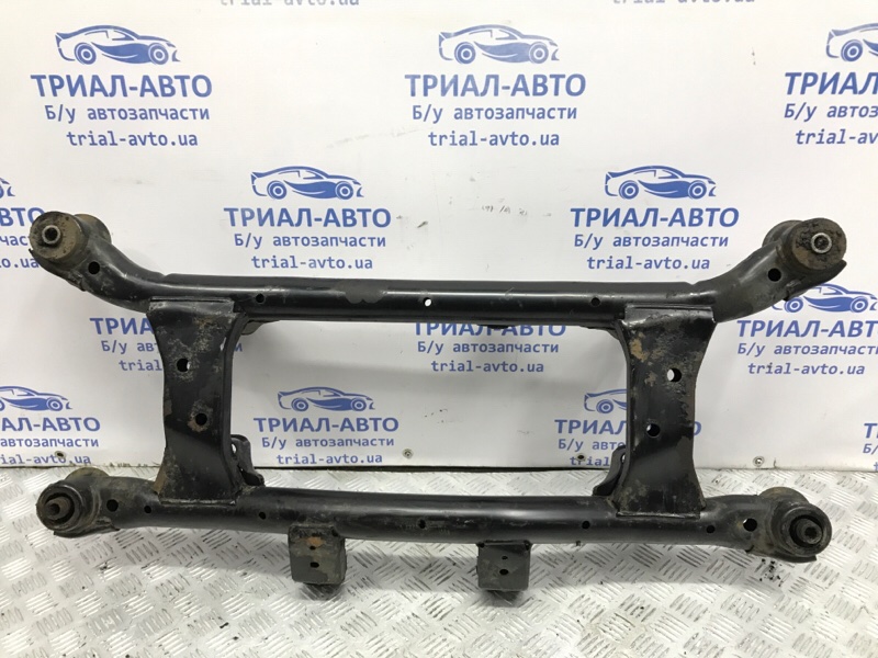 Балка задней подвески Tucson 2004-2009 JM 2.0 diesel D4EA Балка задней подвески Tucson 2004-2009 JM 2.0 diesel D4EA