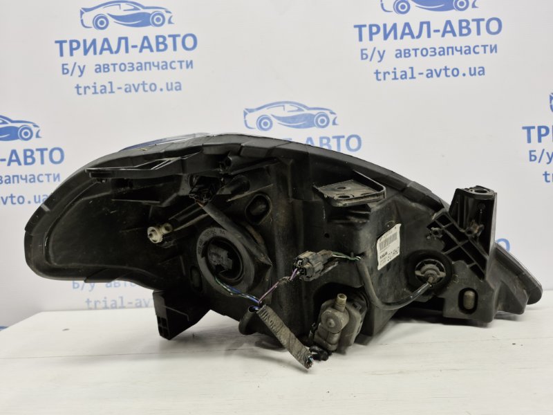 Фара левая галоген Tiida 2004-2014 C11 1.6 Бензин HR16