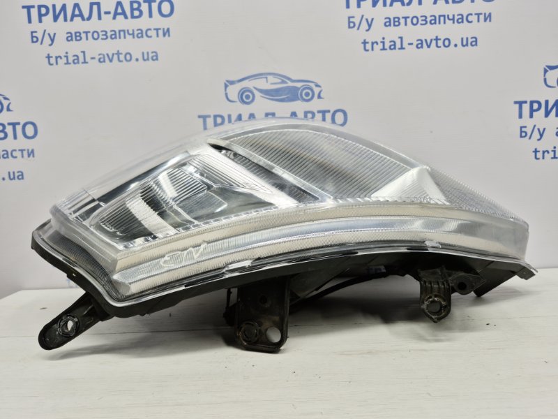 Фара левая галоген Tiida 2004-2014 C11 1.6 Бензин HR16