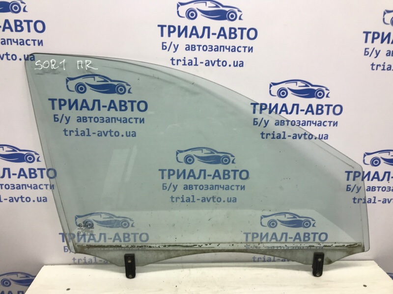 Стекло двери переднее правое KIA Sorento 2002-2009 BL 2.5 diesel D4CB 824213E010 Б/У