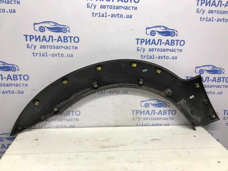 Накладка крыла передняя правая Sorento 2002-2009 BL 2.5 diesel D4CB