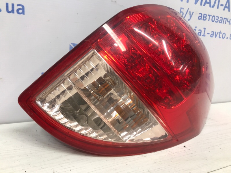 Фонарь задний внешний правый RAV 4 2006-2013 A30 2.0 бензин 1AZFE