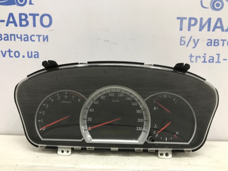 Приборная панель Chevrolet Epica 2006-2013 V250 2.0 бензин X20D1 96647264 Б/У