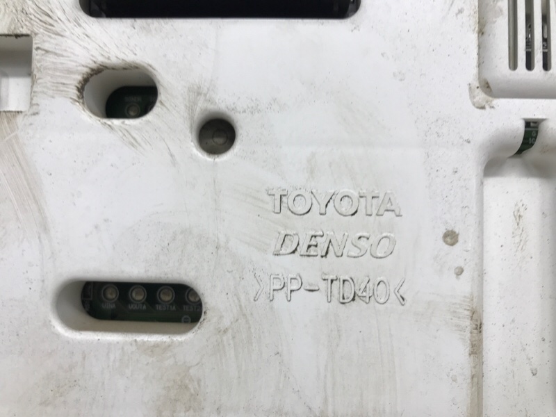 Приборная панель RAV 4 2006-2013 A30 2.0 бензин 1AZFE Приборная панель RAV 4 2006-2013 A30 2.0 бензин 1AZFE