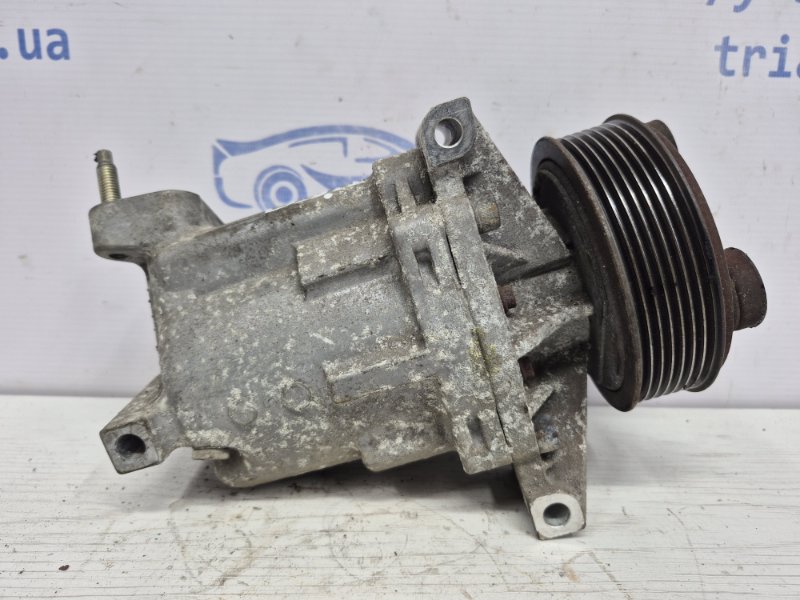 Запчасть компрессор кондиционера Nissan Tiida 2004-2011 C11 1.6 Бензин HR16 92600CJ70B Б/У Компрессор кондиционера Nissan Tiida 2004-2011 C11 1.6 Бензин HR16 92600CJ70B Б/У