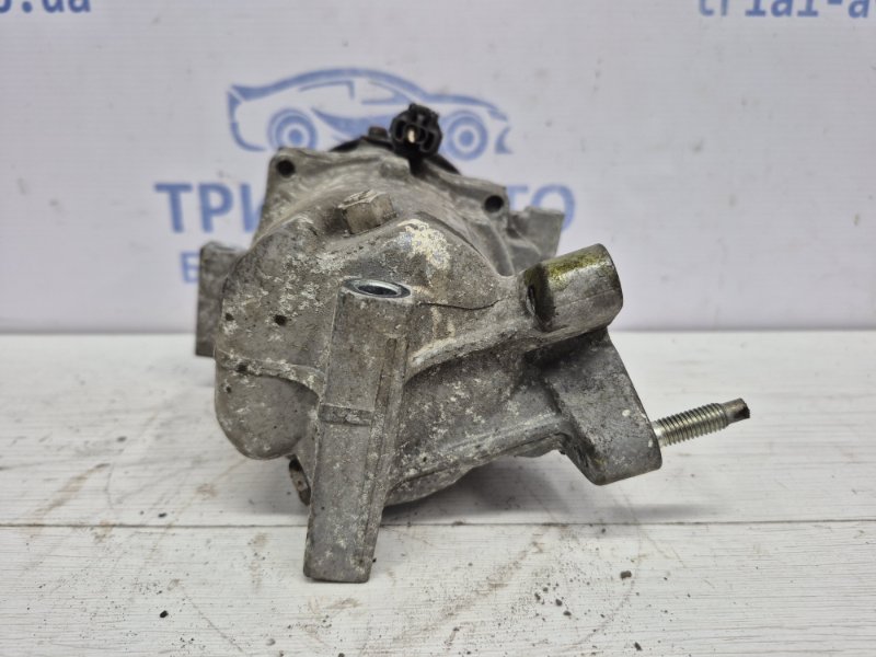 Компрессор кондиционера Tiida 2004-2011 C11 1.6 Бензин HR16 Компрессор кондиционера Tiida 2004-2011 C11 1.6 Бензин HR16