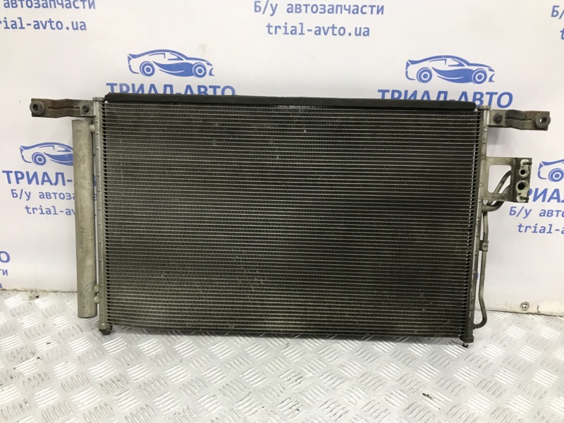 Радиатор кондиционера Hyundai Santa fe 2005-2012 CM 2.7 бензин G6EA 976062B000 Б/У