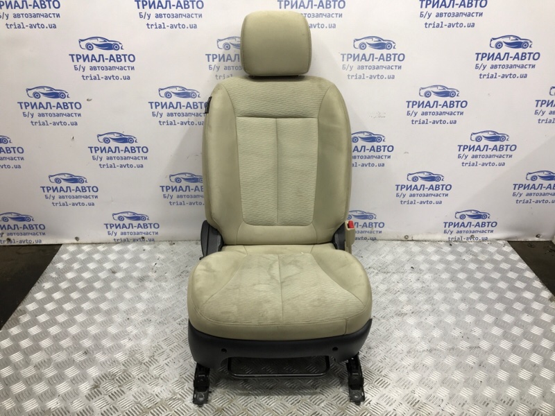 Сиденье переднее правое Hyundai Santa fe 2005-2012 CM 2.7 бензин G6EA Б/У