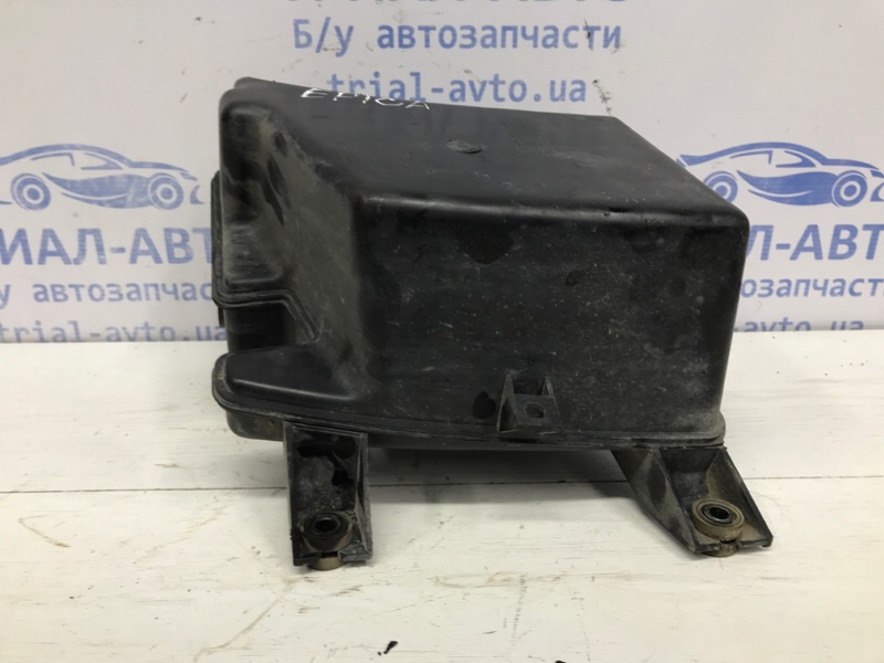 Резонатор воздухозаборника Epica 2006-2013 V250 2.0 бензин X20D1 Резонатор воздухозаборника Epica 2006-2013 V250 2.0 бензин X20D1