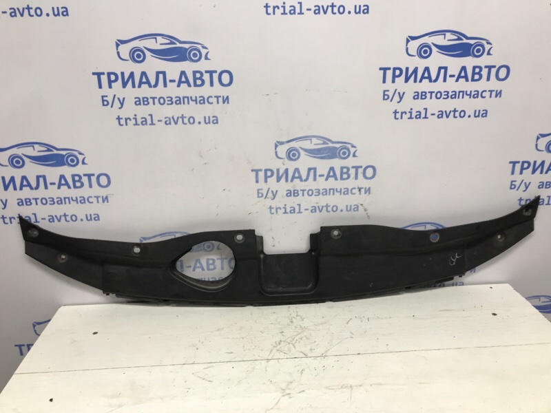 Накладка передней панели Hyundai Santa fe 2005-2012 CM 2.7 бензин G6EA 863532B000 Б/У
