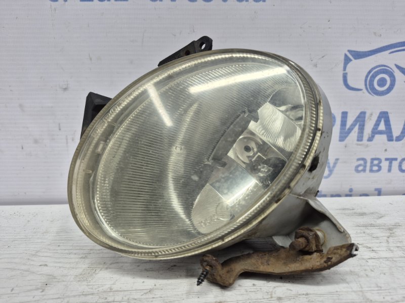 Фара противотуманная левая Hyundai Santa fe 2005-2012 CM 2.7 бензин G6EA 92201-2B000 Б/У
