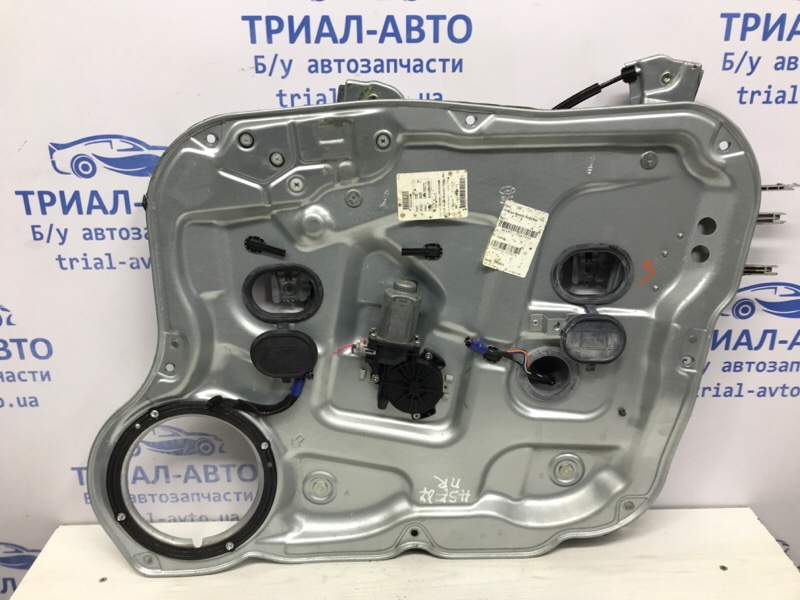 Стеклоподъемник передний правый Hyundai Santa fe 2005-2012 CM 2.7 бензин G6EA 824812B000 Б/У
