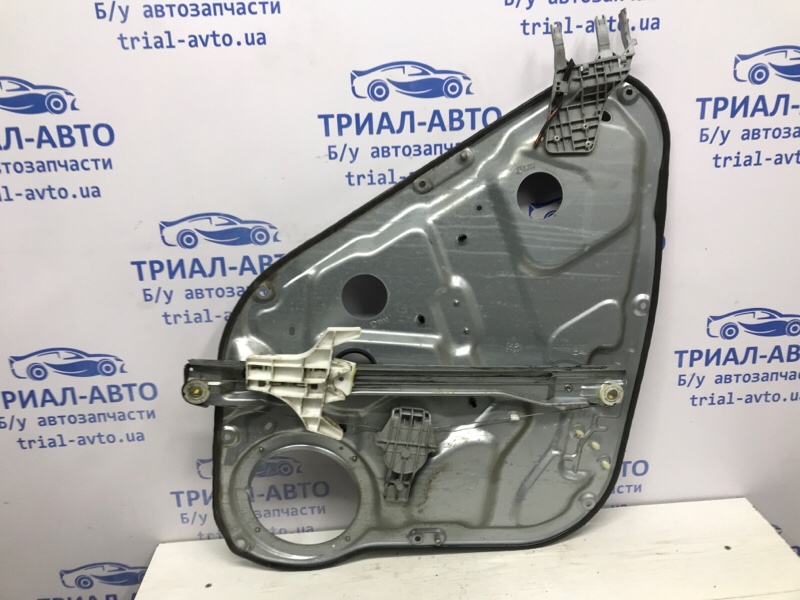 Стеклоподъемник задний правый Santa fe 2005-2012 CM 2.7 бензин G6EA