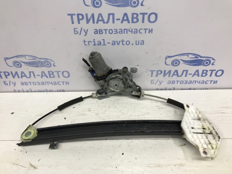 Стеклоподъемник передний правый Epica 2006-2013 V250 2.0 бензин X20D1 Стеклоподъемник передний правый Epica 2006-2013 V250 2.0 бензин X20D1