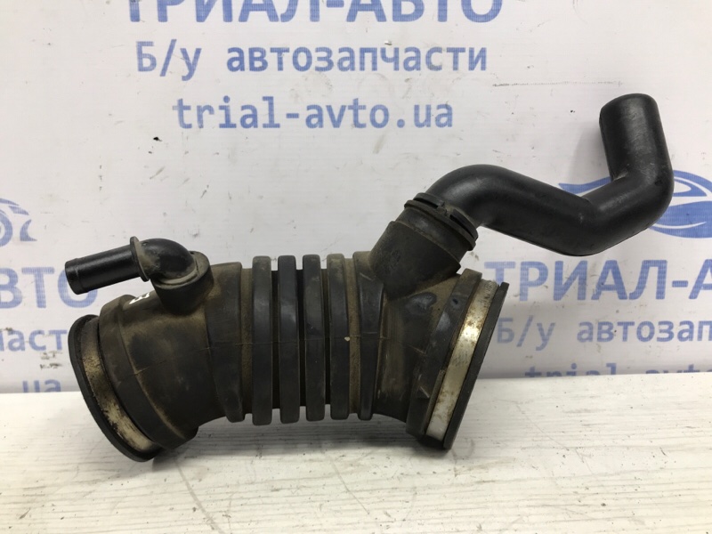 Патрубок воздушного фильтра Chevrolet Epica V250 2.0 бензин X20D1