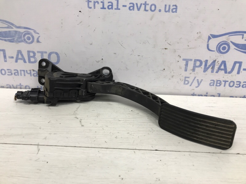 Педаль газа Epica 2006-2013 V250 2.0 бензин X20D1