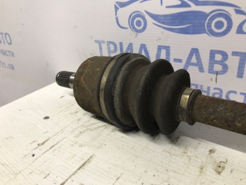 Привод задний Hyundai Tucson JM 2.0 diesel D4EA