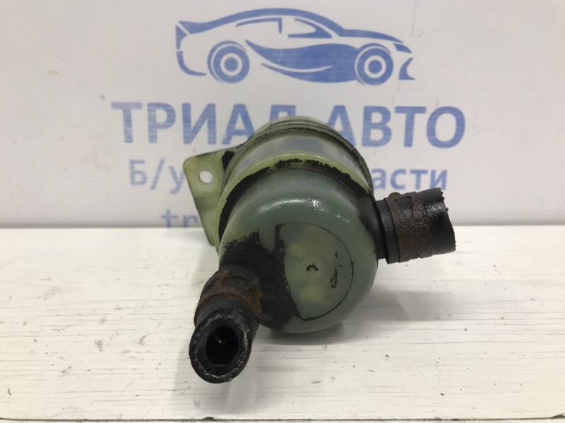 Бачок ГУР L200 2006-2015 KB 2.5 дизель 4D56U Бачок ГУР L200 2006-2015 KB 2.5 дизель 4D56U