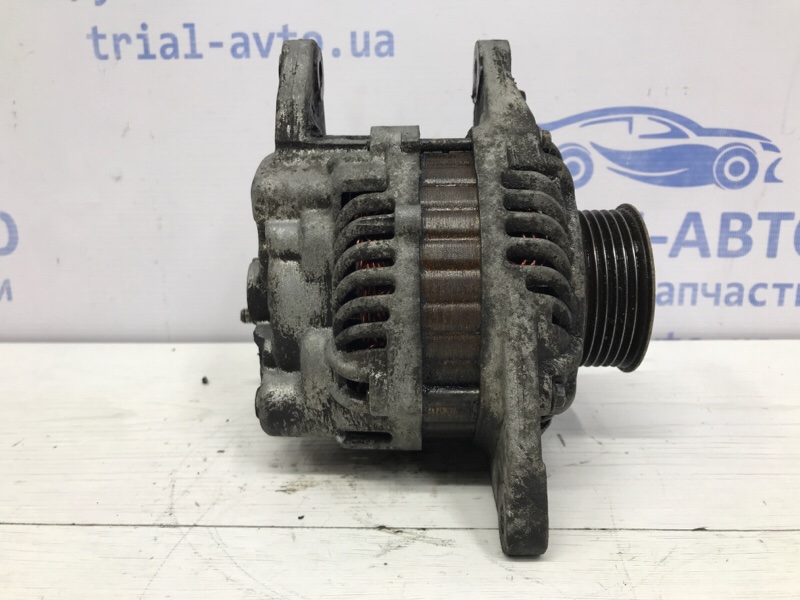 Генератор Mitsubishi L200 2006-2015 KB 2.5 дизель 4D56U 1800A007 Б/У