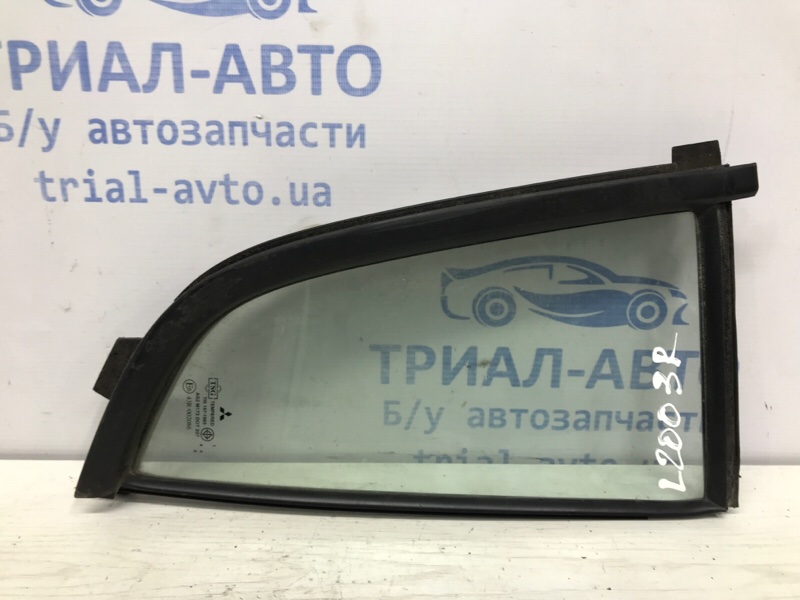 Запчасть стекло двери задней правой (форточка) Mitsubishi L200 2006-2015 KB 2.5 дизель 4D56U 5740A206 Б/У Стекло двери задней правой (форточка) Mitsubishi L200 2006-2015 KB 2.5 дизель 4D56U 5740A206 Б/У
