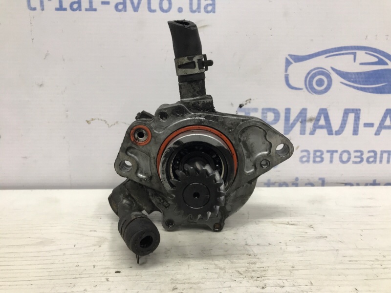 Насос вакуумный L200 2006-2015 KB 2.5 дизель 4D56U