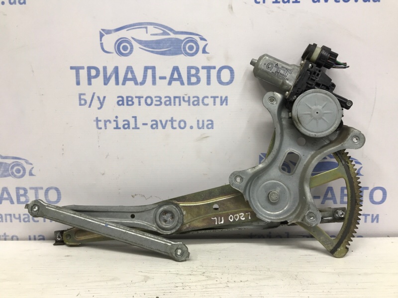 Стеклоподъемник передний левый Mitsubishi L200 2006-2015 KB 2.5 дизель 4D56U MN182365 Б/У