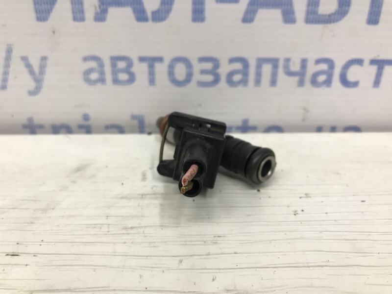 Форсунка топливная Epica 2006-2013 V250 2.0 бензин X20D1